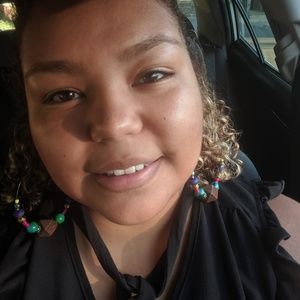 Meet your Posher, Josie